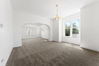 143 E 4800 S in Murray, UT - Building Photo - Building Photo