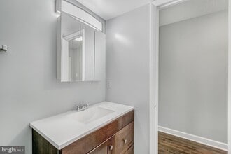 1301 20th St NW-Unit -915 in Washington, DC - Building Photo - Building Photo