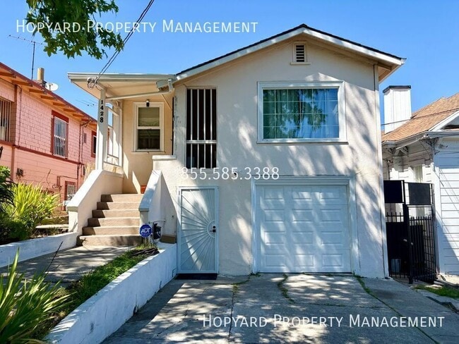 1430 E 32nd St in Oakland, CA - Building Photo - Building Photo