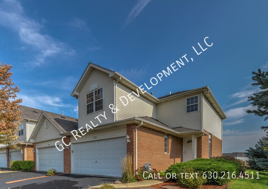1103 Coventry Cir in Glendale Heights, IL - Building Photo