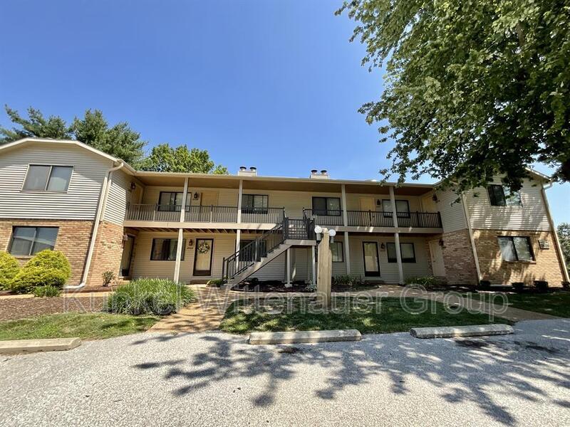 208 Eagle Ridge in O'Fallon, IL - Building Photo