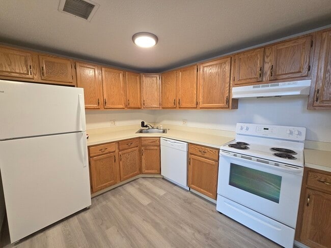 130 Beach St in Quincy, MA - Building Photo - Building Photo