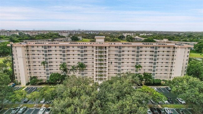 property at 3520 Oaks Way