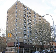 Stuy Park in Brooklyn, NY - Building Photo