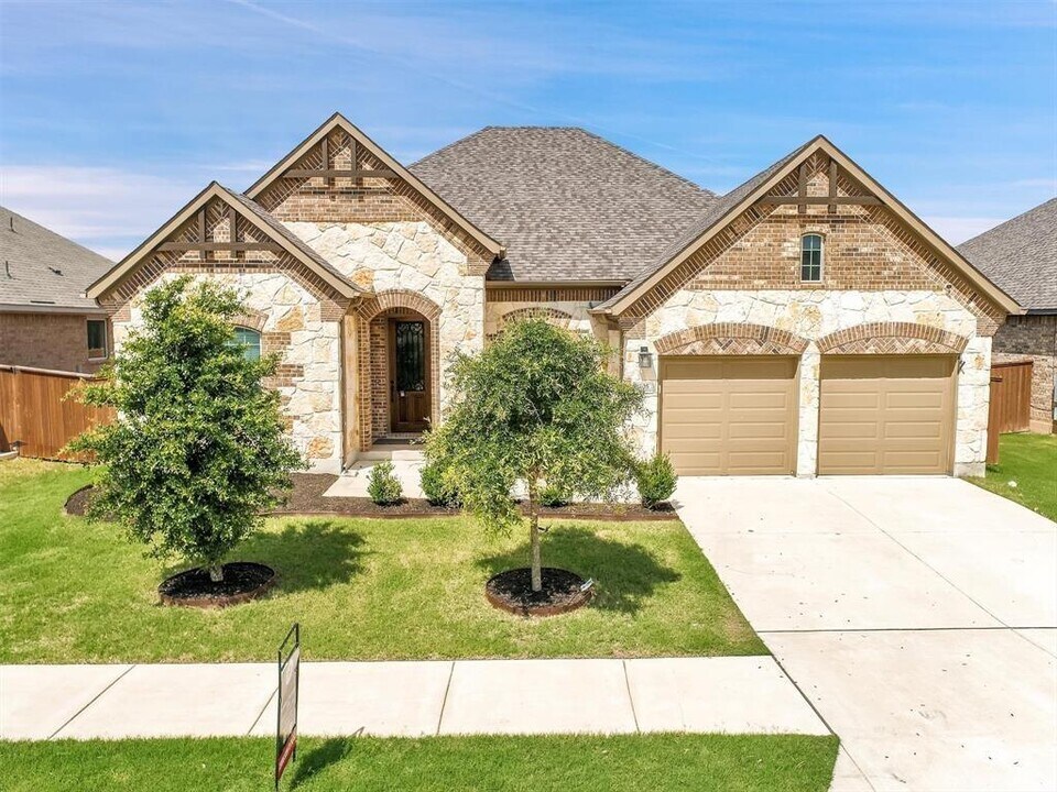 1405 Highland Ridge Rd in Georgetown, TX - Building Photo