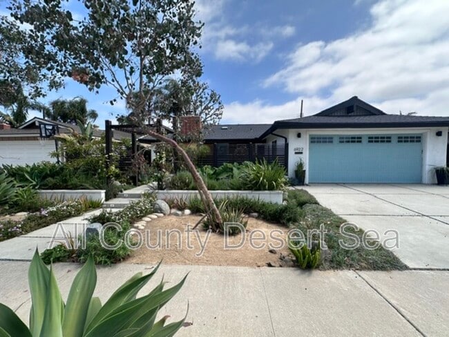 property at 6922 Paula Cir