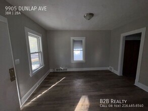 9905 Dunlap Ave in Cleveland, OH - Building Photo - Building Photo