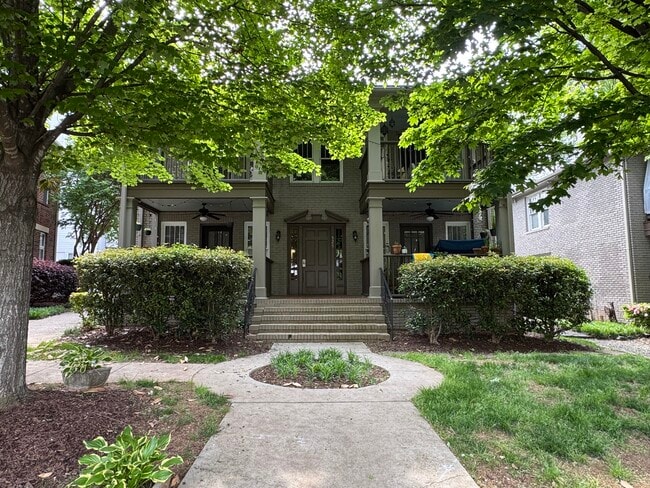 property at 526 Oakland Ave