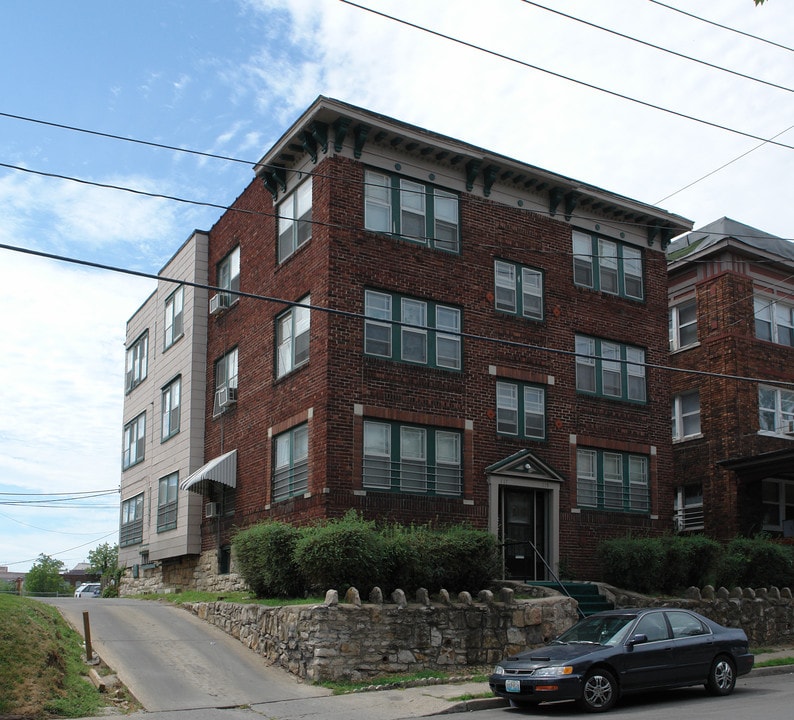 115-117 E 40th in Kansas City, MO - Building Photo