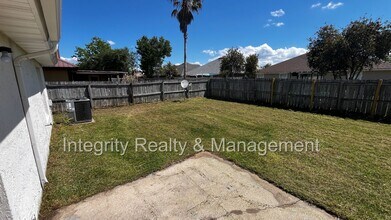 1809 Dartmouth Dr in Middleburg, FL - Building Photo - Building Photo