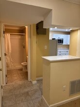 6859 Rolling Creek Way in Alexandria, VA - Foto de edificio - Building Photo