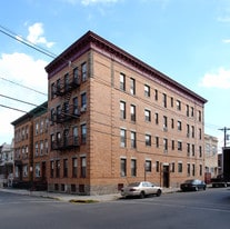 5608-5614 Palisade Ave in West New York, NJ - Building Photo