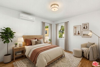 838 Hilldale Ave in West Hollywood, CA - Building Photo - Building Photo