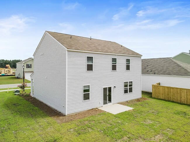 201 N Lgt Wy in Moncks Corner, SC - Building Photo - Building Photo