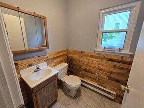 170 Roberts St in Alburtis, PA - Building Photo - Building Photo