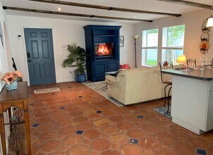 918 Upland Rd in West Palm Beach, FL - Building Photo - Building Photo