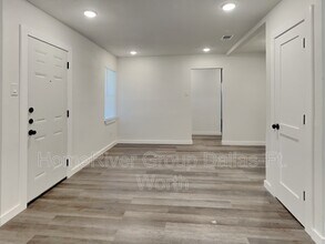 5336 Rutland Ave in Fort Worth, TX - Foto de edificio - Building Photo