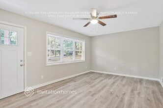2805 Cherry Laurel Ln SW in Atlanta, GA - Building Photo - Building Photo