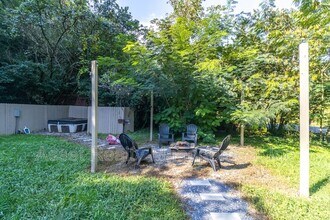 814 Gnatty Branch Rd in Sevierville, TN - Building Photo - Building Photo