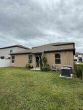 12957 Wildflower Meadow Dr in Riverview, FL - Foto de edificio - Building Photo