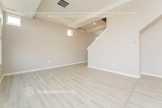 26177 E Byers Pl in Aurora, CO - Foto de edificio - Building Photo