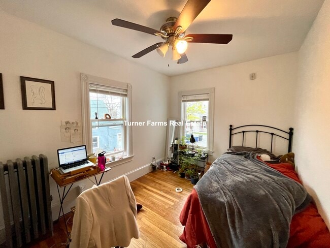 26 White St, Unit 2 in Cambridge, MA - Building Photo - Building Photo