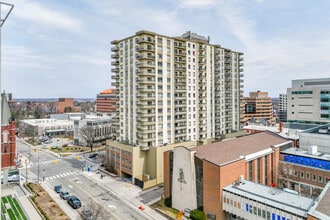 Regency in Kitchener, ON - Building Photo - Building Photo