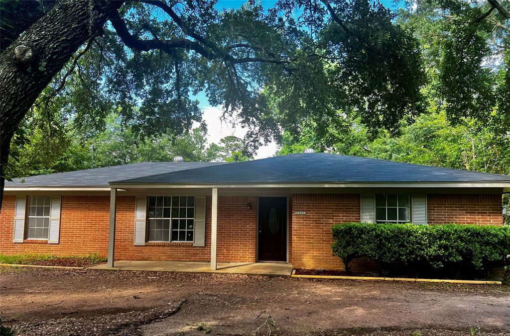 29720 Shady Brook Ln in Magnolia, TX - Building Photo