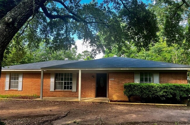 property at 29720 Shady Brook Ln