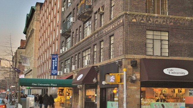 184 Thompson St-Unit -2A in New York, NY - Building Photo - Building Photo