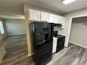 4420 W Franciscan Trail in Fayetteville, AR - Building Photo - Building Photo