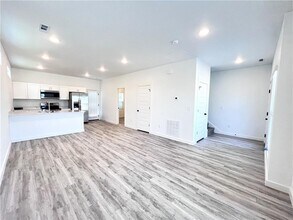 991 Reading RR Ln in Bentonville, AR - Building Photo - Building Photo