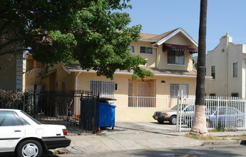 908 S Kenmore Ave in Los Angeles, CA - Building Photo - Building Photo