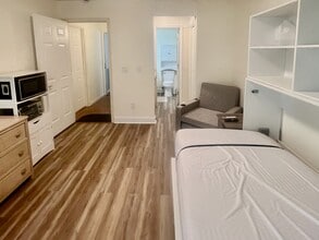 1350 McMaster Dr, Unit Unit C in Myrtle Beach, SC - Building Photo - Building Photo