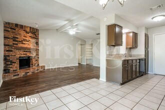 6117 Autumn Springs Dr in Arlington, TX - Building Photo - Building Photo