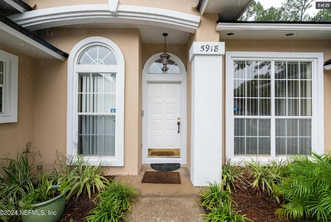 5918 Covered Creek Ln in Jacksonville, FL - Building Photo - Building Photo