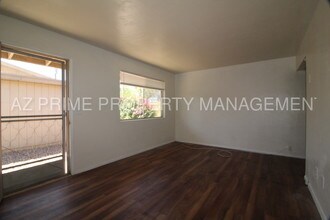 2012 S Granada Dr-Unit -H in Tempe, AZ - Building Photo - Building Photo