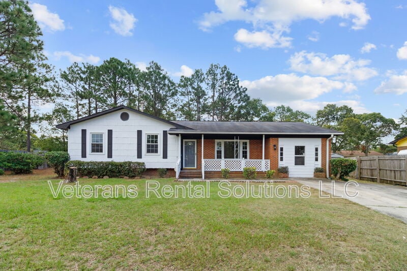 1493 Argon Ave in Fayetteville, NC - Building Photo