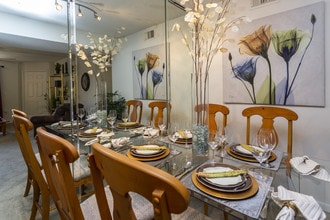 Timber Chase at Sarasota Bay in Sarasota, FL - Foto de edificio - Interior Photo