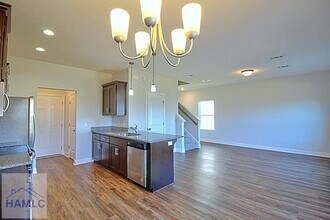 106 Centennial Ct in Hinesville, GA - Building Photo - Building Photo