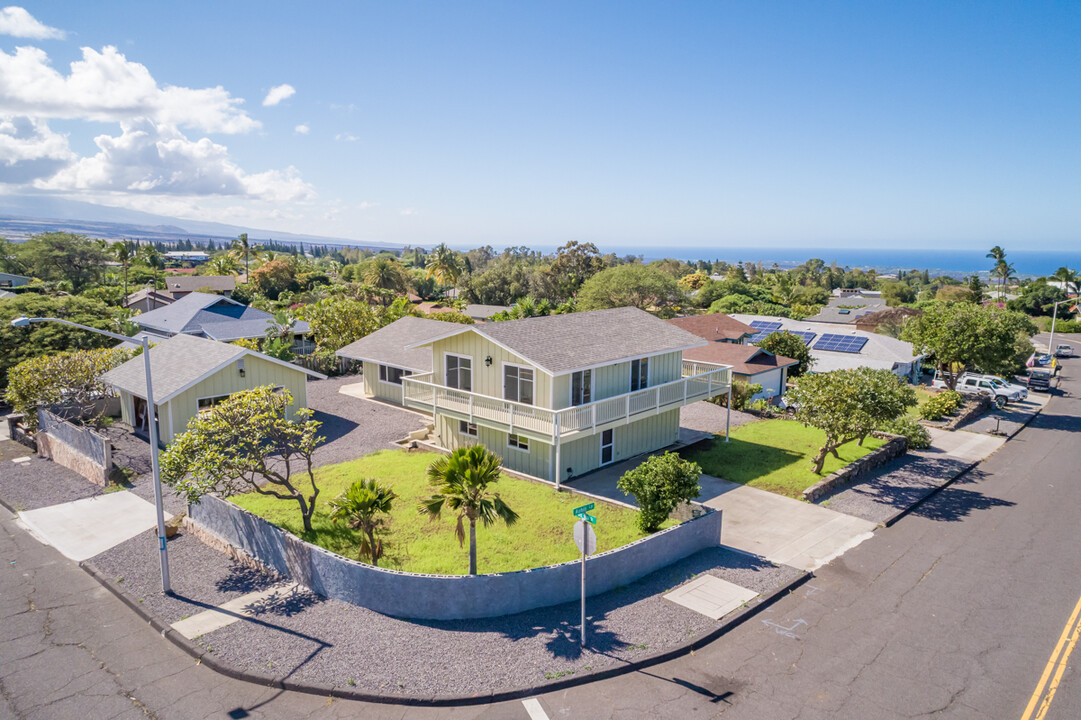 68-1902 Auhili Loop in Waikoloa, HI - Building Photo