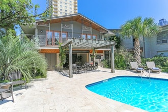 Marquee Uptown & Carriage Square in Houston, TX - Foto de edificio - Building Photo