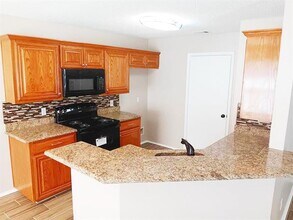 532 Brandy Ct in Saginaw, TX - Building Photo - Building Photo