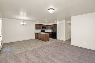 2363 Arthur Way in West Haven, UT - Building Photo - Building Photo