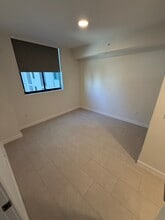 1019 SW 5th Ave, Unit B3 in Miami, FL - Building Photo - Building Photo