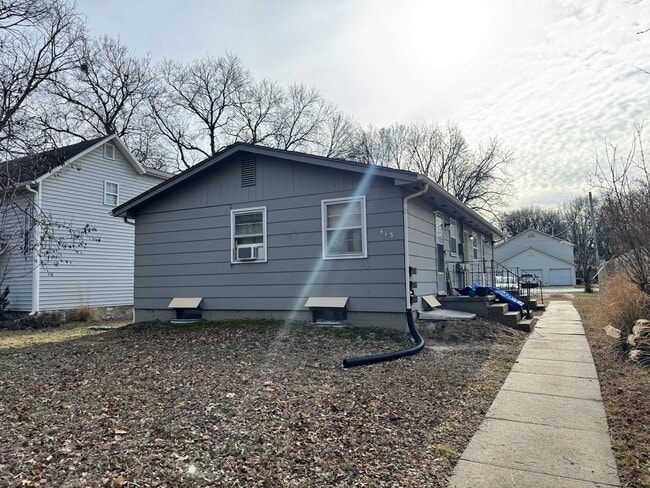 property at 413 Moro St