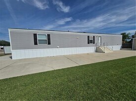 125 Wisner St in Paradis, LA - Building Photo