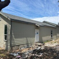 1130 Hidden Fawn, Unit 1 in Canyon Lake, TX - Building Photo