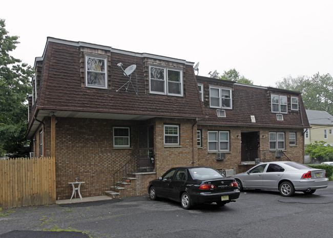 122-130 Webster Ave in Paterson, NJ - Building Photo - Building Photo