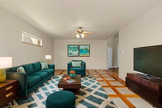 1230 Nicholas Manor in San Antonio, TX - Building Photo - Building Photo